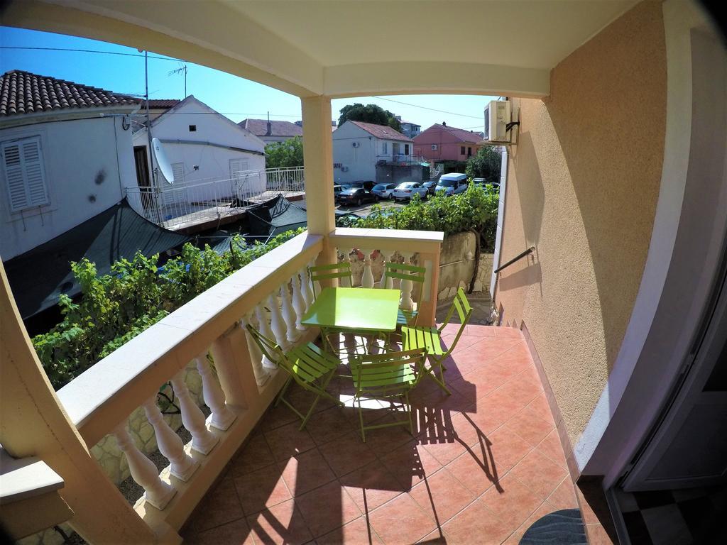 Orange City Apartment'S Repic Biograd Na Moru Bagian luar foto